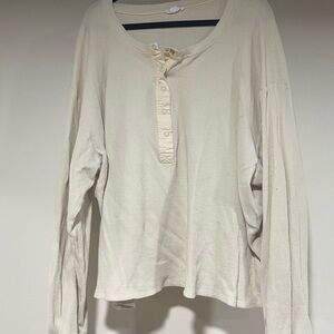 Oversized Good American Thermal Henley